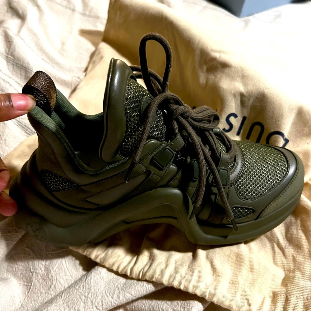 Louis Vuitton archlight sneakers size 9(39)